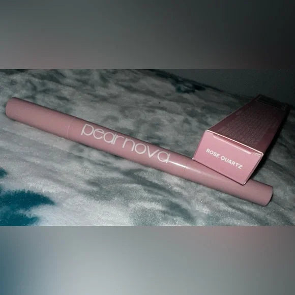 PEAR NOVA DOUBLE CREAM EYESHADOW AND EYELINER PENCIL- BRAND NEW in the box