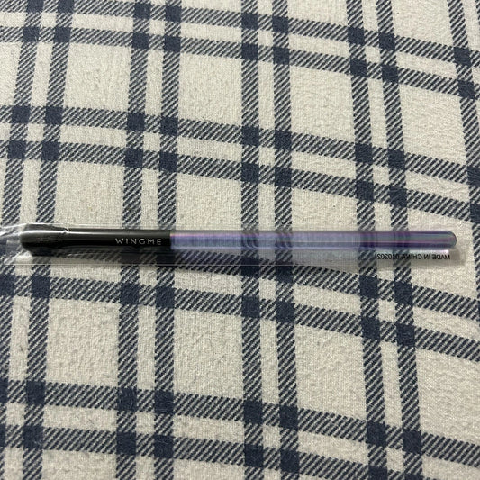 WINGME COSMETICS all over blending brush brand new in package