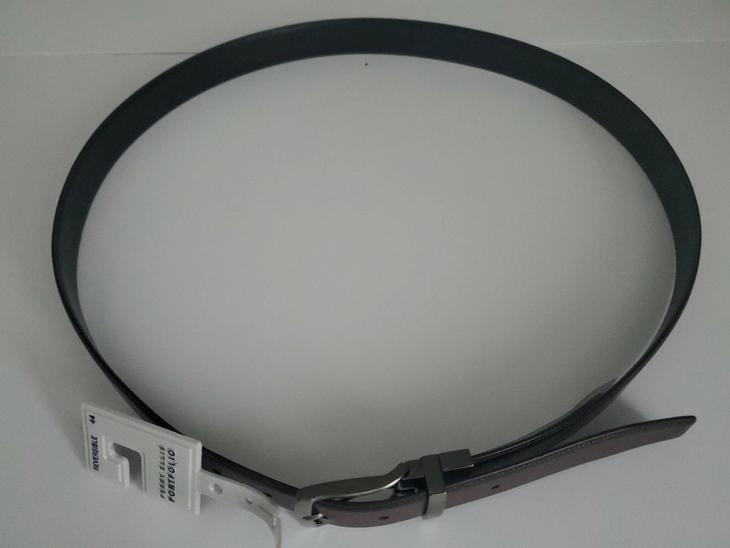 Mens Dress Belt Size 44, Reversible Perry Ellis. Black and Brown, cinturon homb
